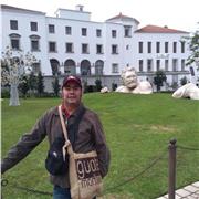 Maestro de área sistemas o capacitación para el uso de computadoras